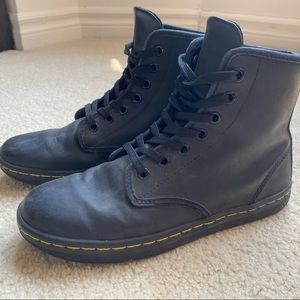 Doc Martins UK Size 4 Shoreditch Boots
